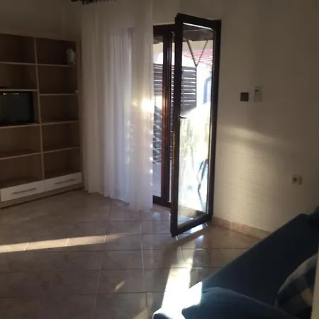 Miler Appartement Vir